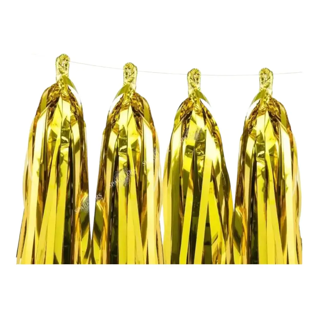 Guirnalda de borlas en color dorado espejo