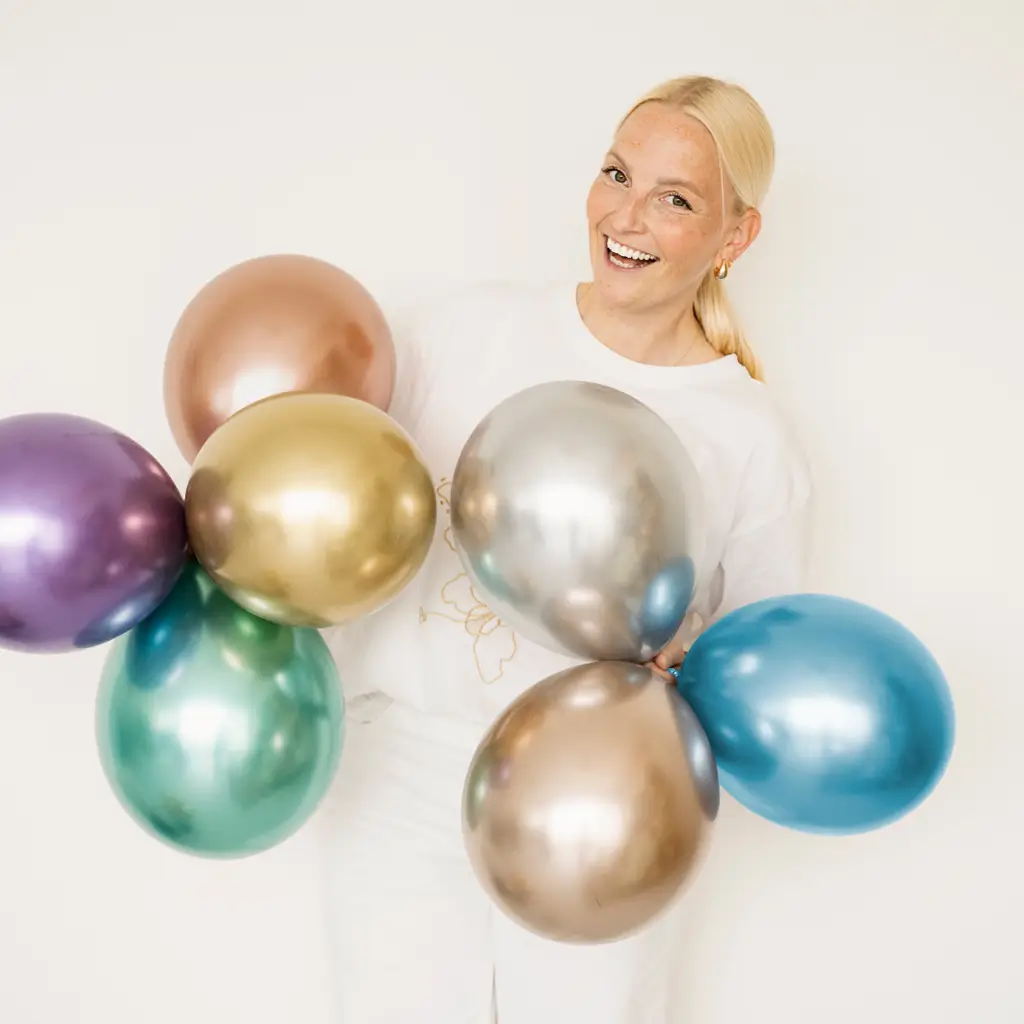 50 globos metálicos brillantes en oro rosa