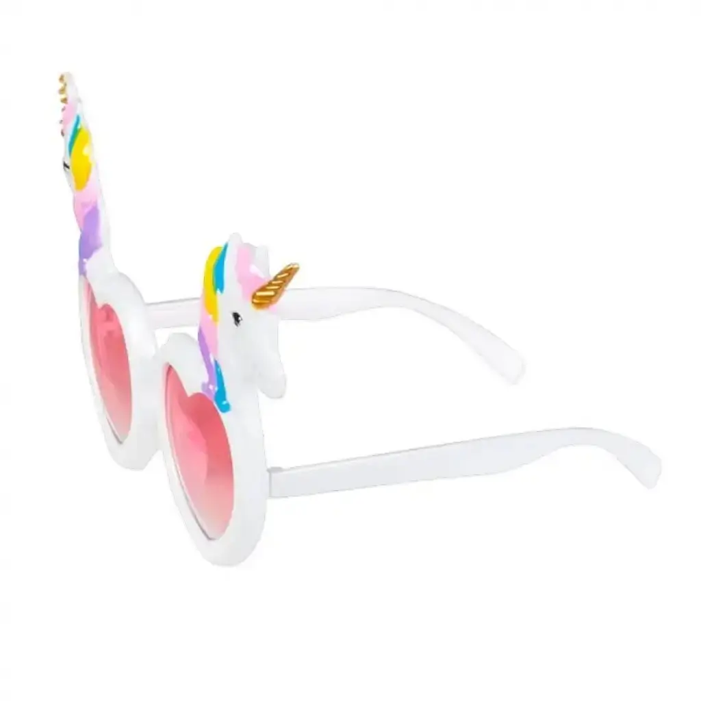 Gafas de unicornio en el corazón