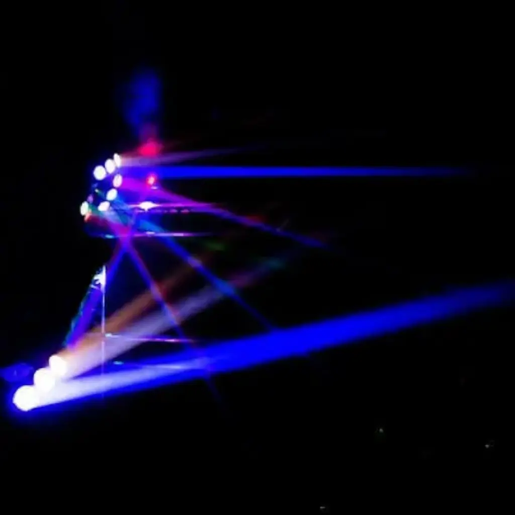 Juego de luces LED Beam RGB y láser Mac Mah - Pyramida-LZR