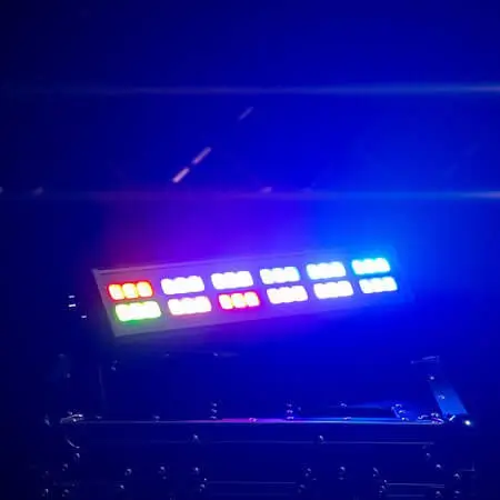 Barra LED RGB con control de píxeles Evolite - Maxbar RGBW Pix