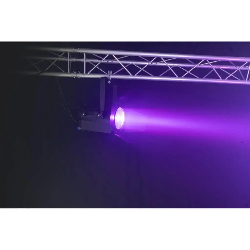 Foco Fresnel para teatro y escenario con LED RGBW