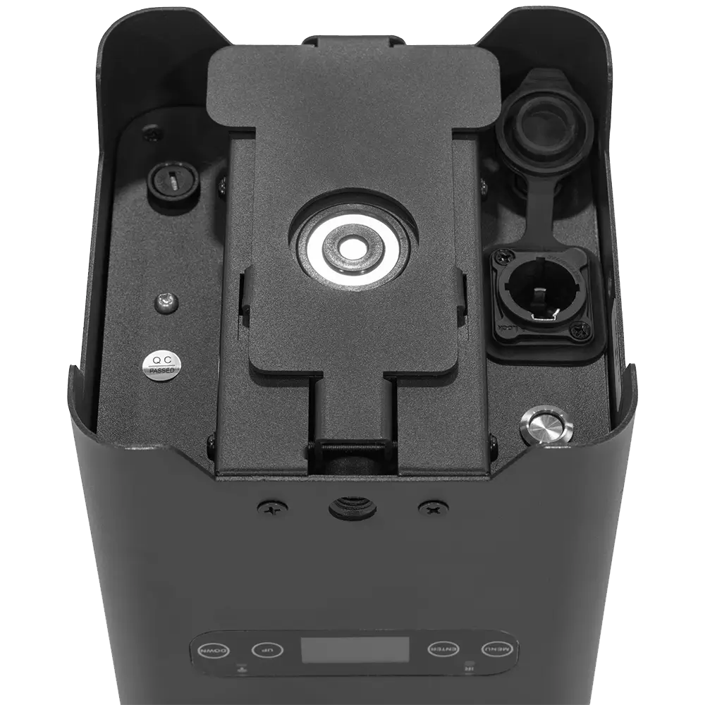 Proyectores LED "IZY Glow Set" Mac Mah – 6×15W RGBWA-UV, DMX inalámbrico, recargables