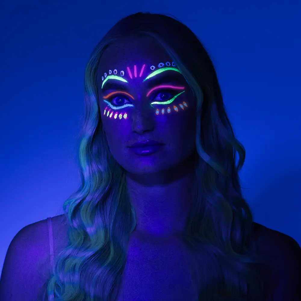 Set de maquillaje UV neón