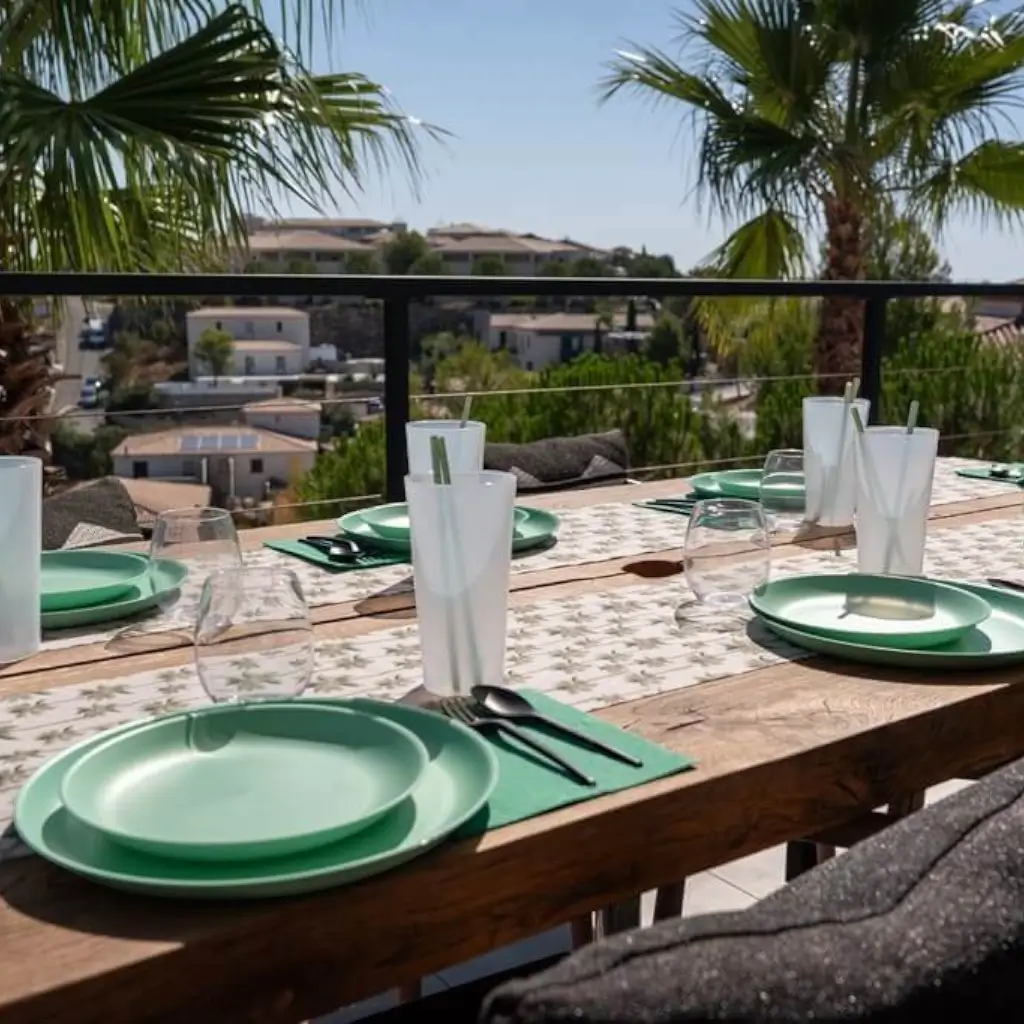 Paquete de 100 Ecocup 25cl (33cl al ras) Reutilizables - Tipo Medio, Zumo, Suave