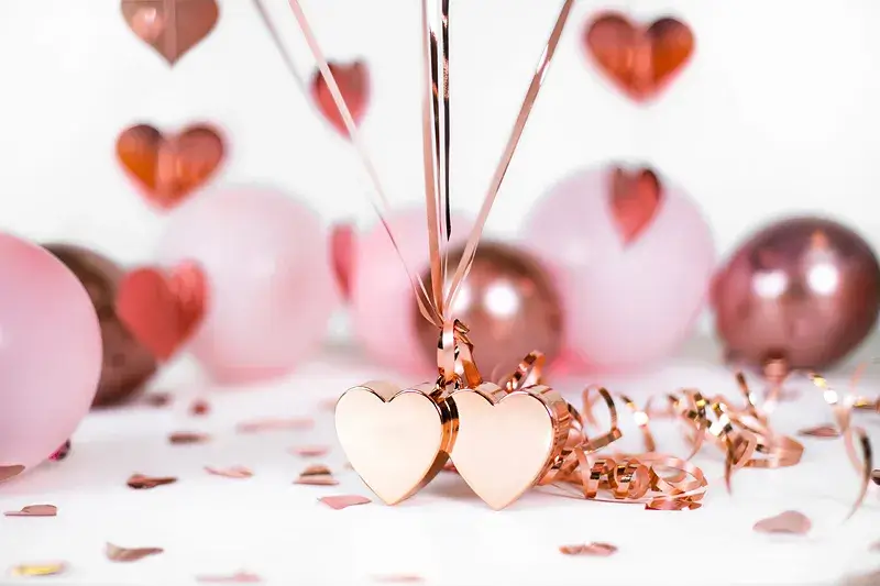 Peso globo Corazones, oro rosa