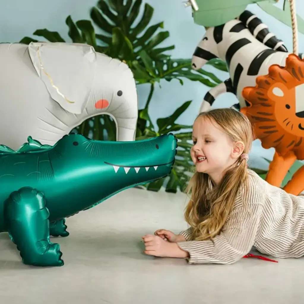 Globo de aluminio «Cocodrilo de pie», 126 cm – Decoración de cumpleaños «La selva»